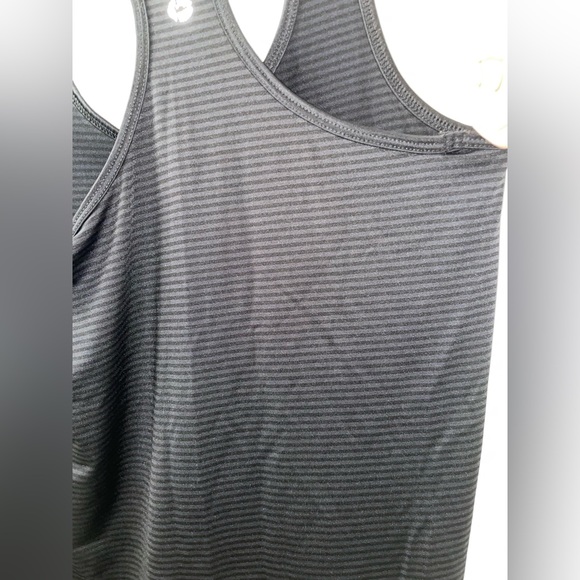 90 Degree by Reflex Black striped workout tank top - Picture 5 of 5